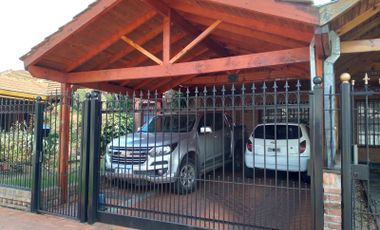 Chalet venta 4 ambientes c/ cocheras en Villa Bosch barrio Murialdo
