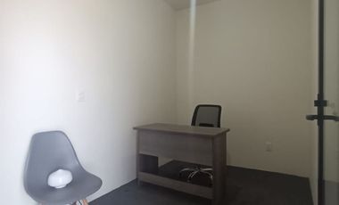RENTA OFICINA ZONA CHAPALITA