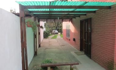 CASA TRES AMBIENTES