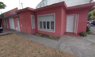 Venta de casa 3 ambientes con proyecto y departamento anexo