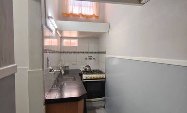 Venta de casa 3 ambientes con proyecto y departamento anexo