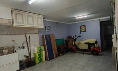 Venta de casa 3 ambientes con proyecto y departamento anexo