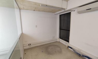 Semipiso Oficina 133 M2. En Retiro. Exelente Estado.