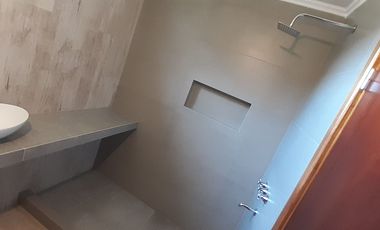 RETASADO -  CHALET DE DISEÑO A ESTRENAR ZONA CAPILLA - SIERRA DE LOS PADRES.