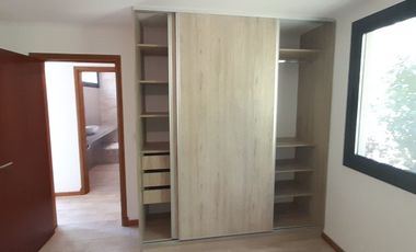 RETASADO -  CHALET DE DISEÑO A ESTRENAR ZONA CAPILLA - SIERRA DE LOS PADRES.