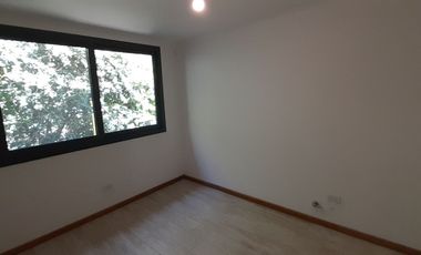 RETASADO -  CHALET DE DISEÑO A ESTRENAR ZONA CAPILLA - SIERRA DE LOS PADRES.