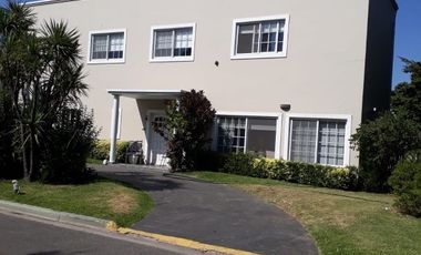 Casa Alquiler Temporada Y Anual Desde Marzo Canning Piscina