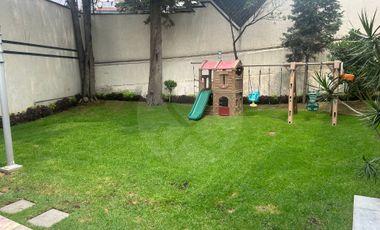 Casa en venta en Lomas de Tecamachalco