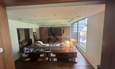 Casa en venta en Lomas de Tecamachalco