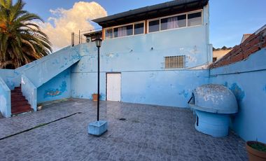 Chalet en venta de 3 dormitorios c/ cochera en Miramar