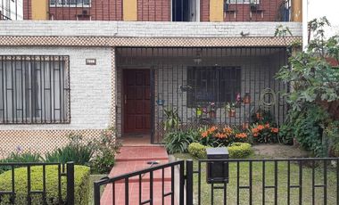 Casa en venta de 3 dormitorios , Lincoln al 500 , San Miguel de Tucuman