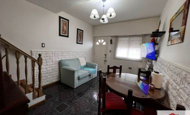 Dúplex en venta de 2 dormitorios en Ramos Mejía