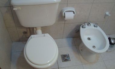 Departamento en alquiler temporario de 1 dormitorio c/ cochera en Universitario