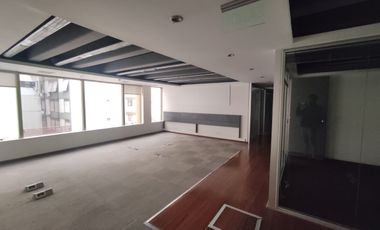 Piso de Oficinas. Ideal para Empresas, Hermosa vista abierta