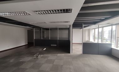 Piso de Oficinas. Ideal para Empresas, Hermosa vista abierta