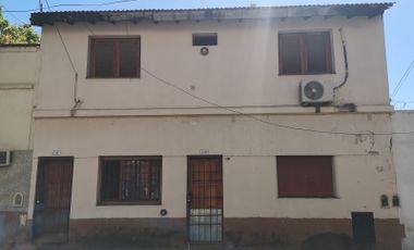 Casa en venta de 4 dormitorios en Villa Soldati