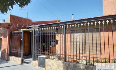 Casa en venta de 3 dormitorios c/ cochera en Maipú