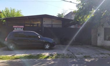 Casa en venta de 3 dormitorios c/ cochera en La Plata