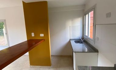 Dúplex en venta de 3 dormitorios c/ cochera en San Miguel