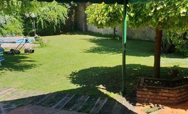 CASA 6 AMBIENTES EN VENTA