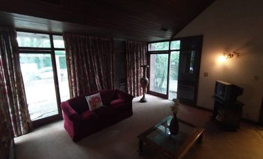 CASA 6 AMBIENTES EN VENTA