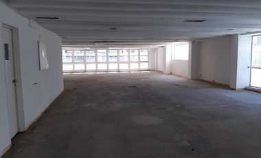 Alquiler Oficina, planta libre De 412 m2, con 2 cocheras