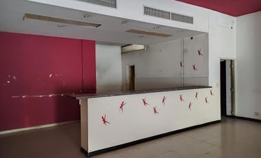 Excelente Local  9 Mts De Frente Apto Gastronómico!!!