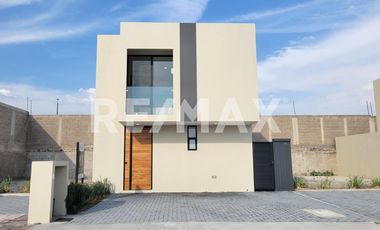 CASA EN VENTA CIUDAD MESETA.  - (3)