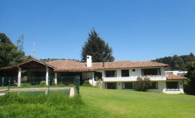 Gran Casa tipo Campo en Los Almendros de Reñaca