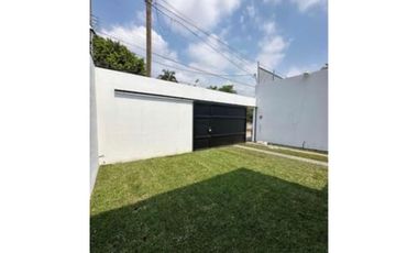 Plusvalia CASA NUEVA EN VENTA AL NORTE DE CUERNAVACA ESTILO MODERNO