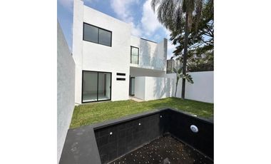Plusvalia CASA NUEVA EN VENTA AL NORTE DE CUERNAVACA ESTILO MODERNO
