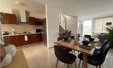 Casa Nueva en Venta  en Condominio Alberca y Vigilancia