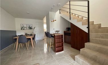 Casa Nueva en Venta  en Condominio Alberca y Vigilancia