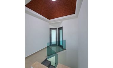 Espectacular Residencia en VENTA a 15 min de Cuernavaca con Vigilancia
