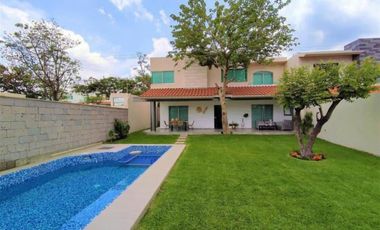 Espectacular Residencia en VENTA a 15 min de Cuernavaca con Vigilancia