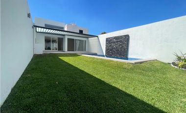 Residencia Nueva en VENTA de 1 Nivel en Yautepec Morelos MODERNA