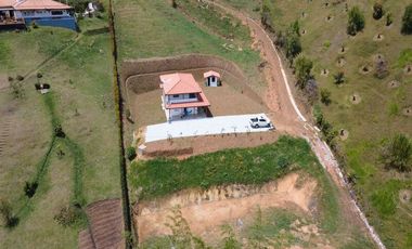 FINCA EN VENTA UBICADA EN MARINILLA SECTOR VEREDA EL SOCORRRO