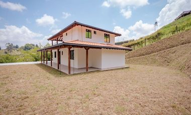FINCA EN VENTA UBICADA EN MARINILLA SECTOR VEREDA EL SOCORRRO