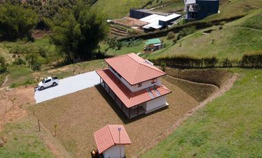 FINCA EN VENTA UBICADA EN MARINILLA SECTOR VEREDA EL SOCORRRO