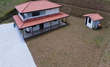FINCA EN VENTA UBICADA EN MARINILLA SECTOR VEREDA EL SOCORRRO
