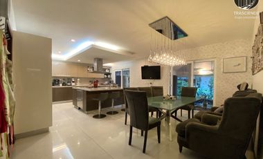 Casa de Lujo en Venta  San Bernardo, Zapopan, Jalisco.  Zona Andares