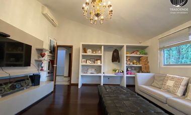 Casa de Lujo en Venta  San Bernardo, Zapopan, Jalisco.  Zona Andares