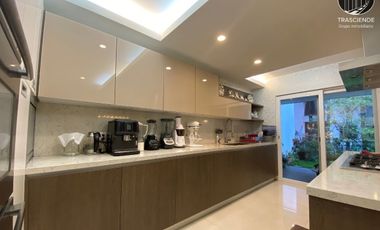 Casa de Lujo en Venta  San Bernardo, Zapopan, Jalisco.  Zona Andares