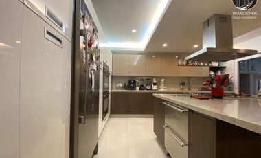 Casa de Lujo en Venta  San Bernardo, Zapopan, Jalisco.  Zona Andares