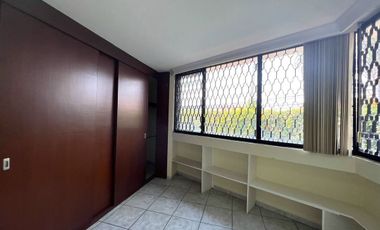 Casa en Venta en Santo Tomás de Aquino, Jardines de Guadalupe, Zapopan.