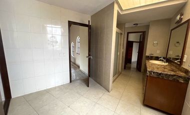 Casa en Venta en Santo Tomás de Aquino, Jardines de Guadalupe, Zapopan.