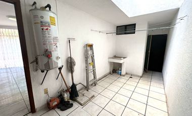 Casa en Venta en Santo Tomás de Aquino, Jardines de Guadalupe, Zapopan.