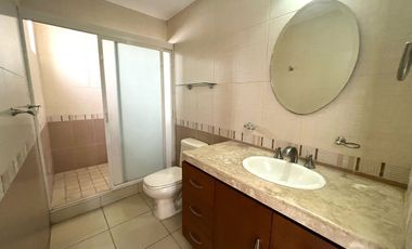 Casa en Venta en Santo Tomás de Aquino, Jardines de Guadalupe, Zapopan.