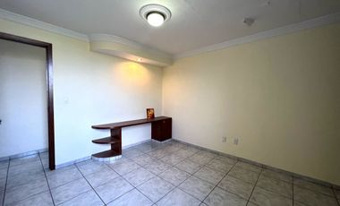 Casa en Venta en Santo Tomás de Aquino, Jardines de Guadalupe, Zapopan.