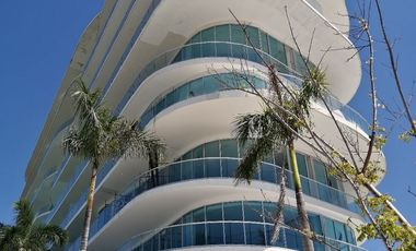 Departamento en venta en Nuevo Vallarta frente a playa | MB